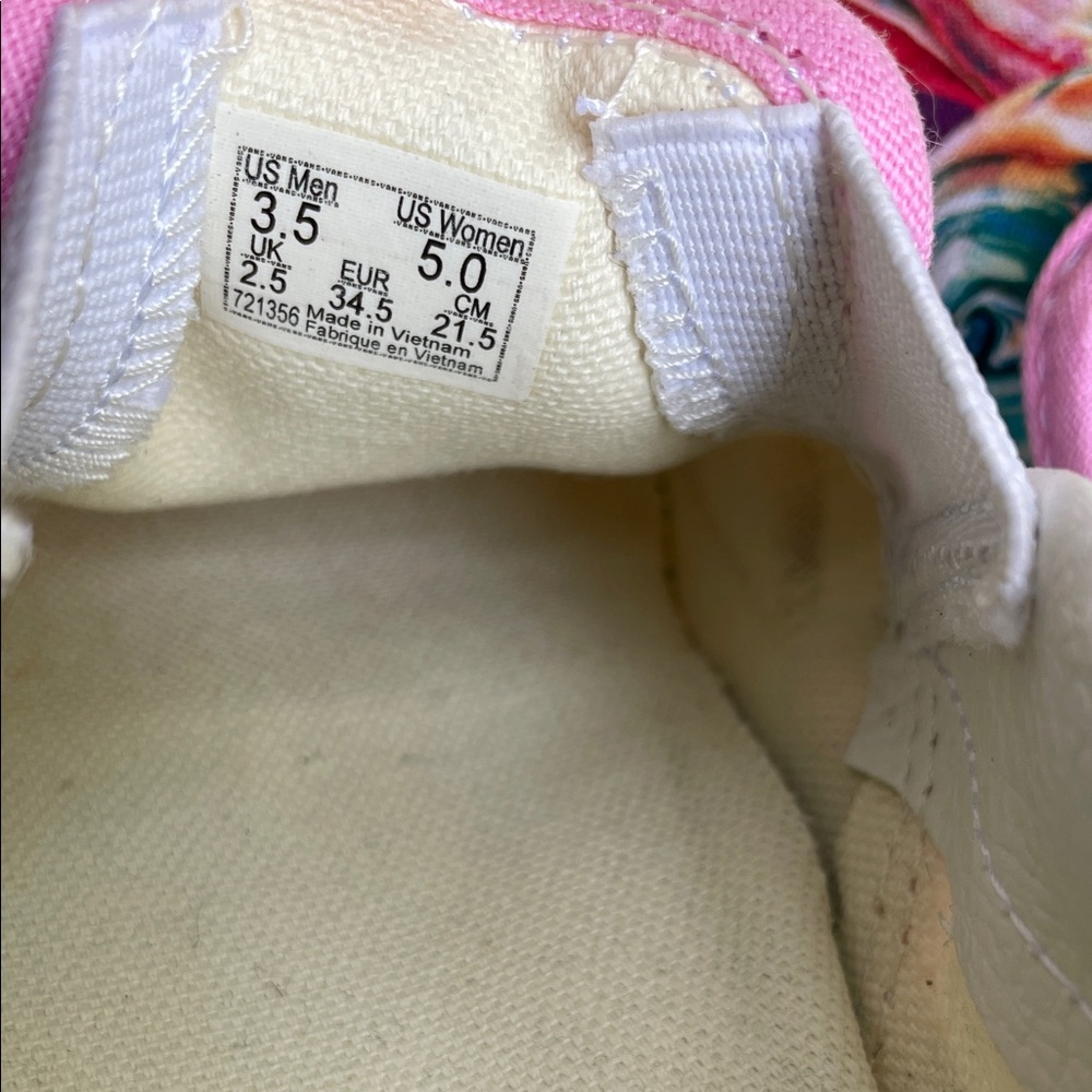 Vans Customs Slip-On Pink Trim and Multicolor Swirl US Women’s 5.0 Men 3.5 - Picture 6 of 8